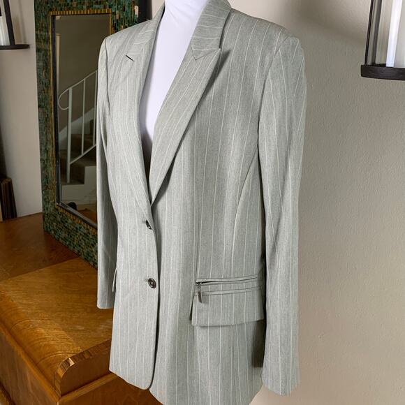 Kasper Size 18 Women's Blazer Jacket Gray White Striped Lined Career Office - Picture 2 of 10